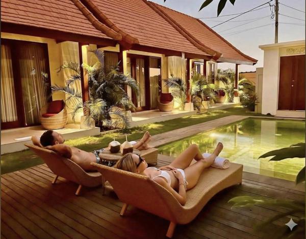 Parama Swaha Villa Near Canggu, Забронировать  Отели Мунгу с бассейном, Бассейн