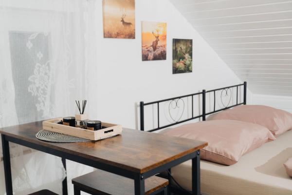 Doppelzimmer 3 Balance - Suhitha´s Gästehaus Villingen-Schwenningen, Забронировать  Филлинген-Швеннинген Шварцвальд, рядом с Музей часового мастерства