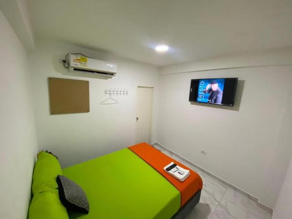 Hotel Aventura Riohacha SAS, Забронировать  Отели Guajira с парковкой, Парковка