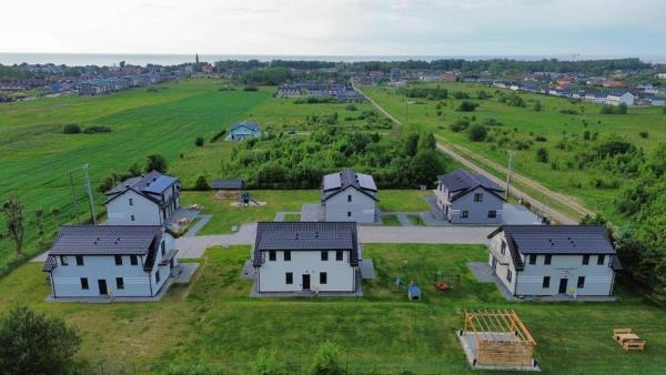 WillaAdamów Apartamenty Sarbinowo, Забронировать  Отели Западно-Поморского воеводства с парковкой, Парковка