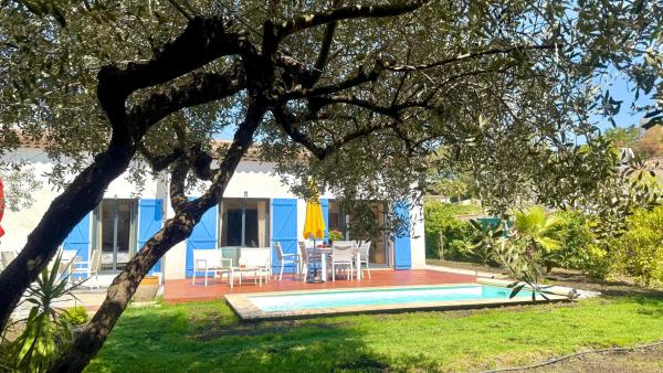 Villa Malia - Near Cannes - Luxury Designer House in Mougins, Забронировать  Мужен Софиа-Антиполис