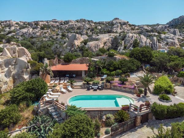 Lussuosa Villa Privata - Piscina a 180 Sul Mare, Забронировать  Ла-Маддалена Maddalena Archipelago