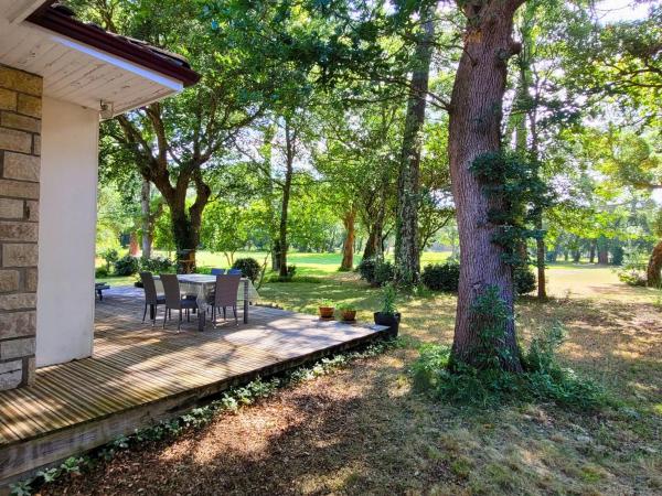 MAJOREL - Villa vue sur le golf dHossegor, Забронировать  Отели в центре Сорт-Осгор, в центре