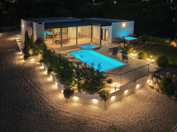 Villa Harmony - Luxury Family Oasis in Nature, Забронировать  Лецевица 