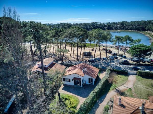 Villa Makila - 6 people. - 20m from Lake Hossegor, Забронировать  Отели Аквитаний с парковкой, Парковка
