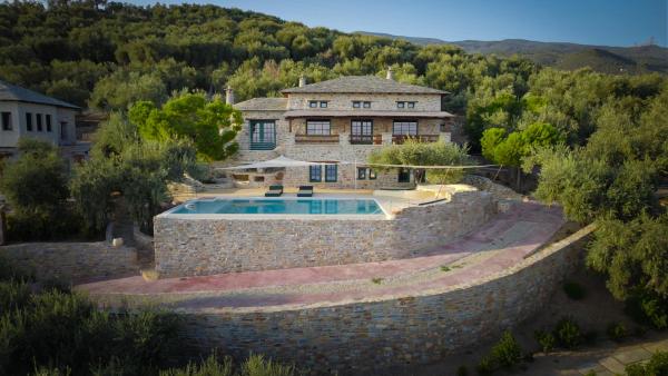 Cypresses Villas, Забронировать  Áno Gatzéa Фессалия