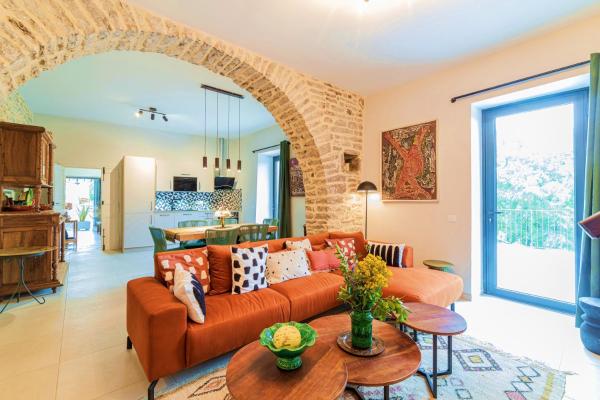 Gîtes au Domaine de Baubiac, Забронировать  Corconne Лангедок-Руссильон
