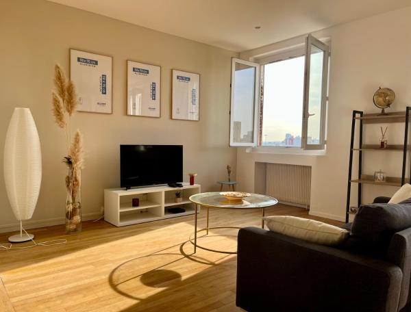 Chambre privée dans un appartement partagé, 预订  维勒班 罗纳省