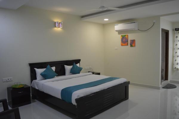 HOTEL VIRAT INN, Забронировать  Хайдарабад Hyderabad Region