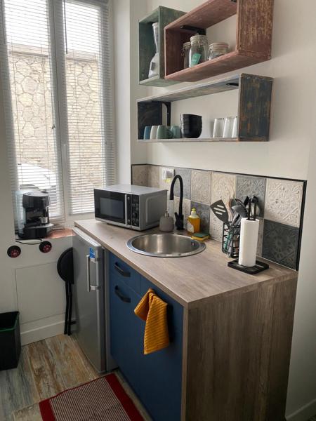 Au pied du centre ville - Mignon petit studio climatisé, Забронировать  Нарбон Од, рядом с Treasury
