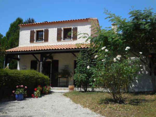 La Madriguera Accommodation, Забронировать  Гард-ле-Понтару 