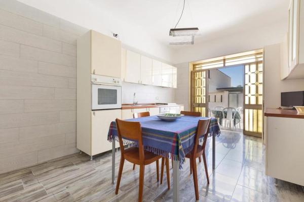 Casa vacanza Mare Blu, Забронировать  Отели Porto Cesareo Beaches с парковкой, Парковка