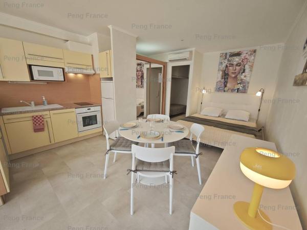 Appartement Village Naturiste Savannah, Забронировать  Отели Кап-д'Агд с парковкой, Парковка