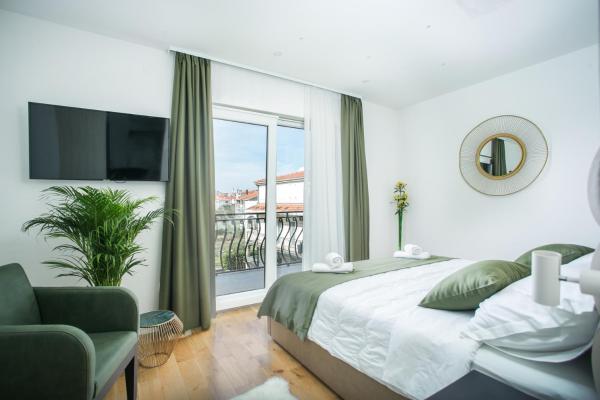 Kaša Rooms 2, Забронировать Отель «постель и завтрак» Бизнес-отели Сплита, 4* 5*