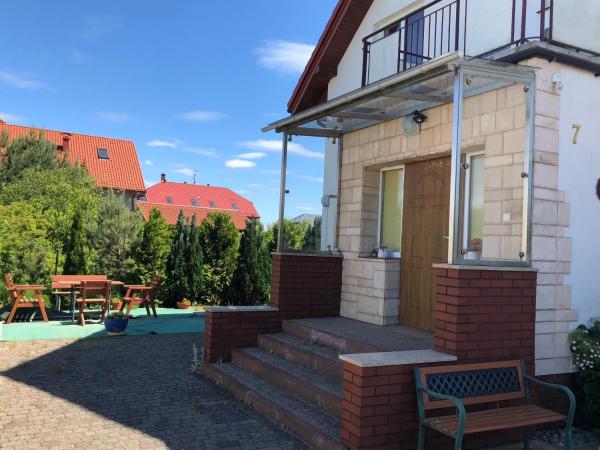 Na Fali, Забронировать  Отели Западно-Поморского воеводства с парковкой, Парковка