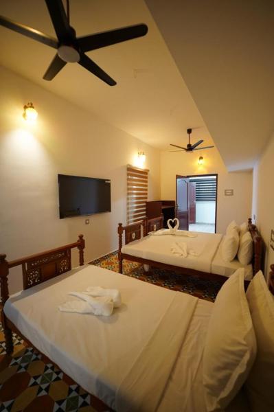 Chettinad Packer Comfort, Забронировать  Отели штата Тамилнада с завтраком, Завтраки