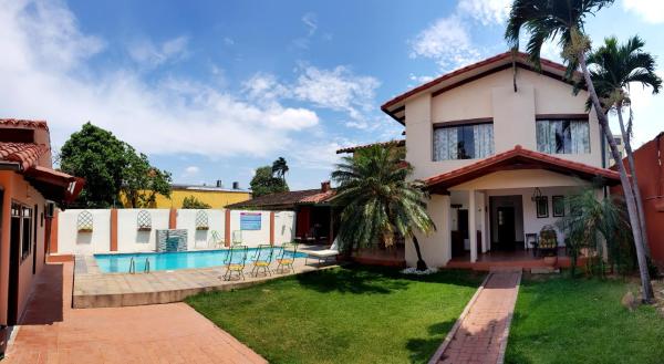 Lili's Hostel