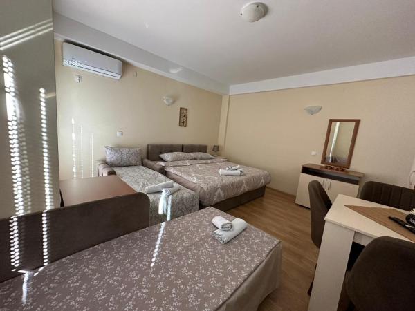 Sadi Apartments, Забронировать Апартаменты/квартира Отели Охрид с парковкой, рядом с Пляж Сараисте, Парковка