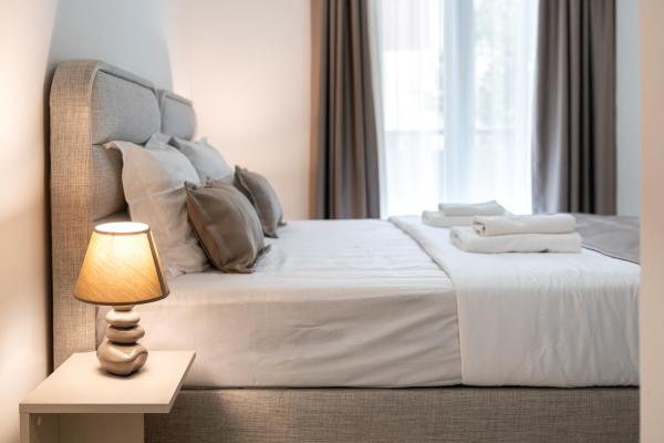 Hotel Podostrog - New Comfort 2026, Забронировать  Отели Общины Будва с парковкой, Парковка