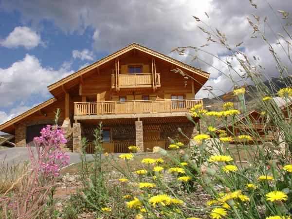Madame Vacances Les Chalets de lAltiport, Забронировать Шале Альп-д'Юэз Oisans, рядом с Музей Юэ и Уазан