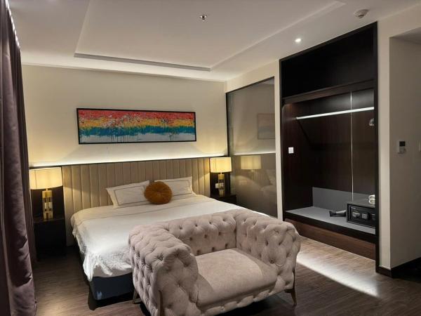 Sapphire Hạ Long Luna Apartment, Забронировать Апартаменты/квартира Отели Халонг с парковкой, Парковка