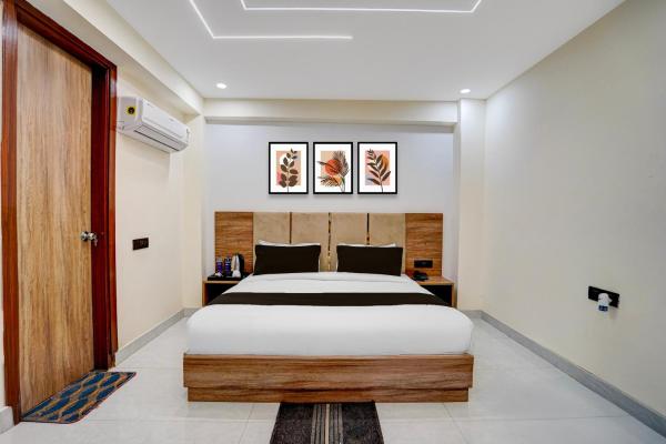 Hotel O Noida Suites, Забронировать  Нойда штат Уттар-Прадеш