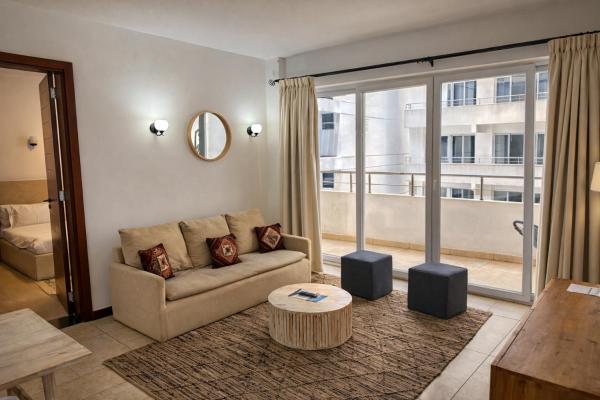 Imagine Luxe Bohemian 1 bedroom by YourHost, Kilimani, Забронировать  Найроби Найроби Каунти
