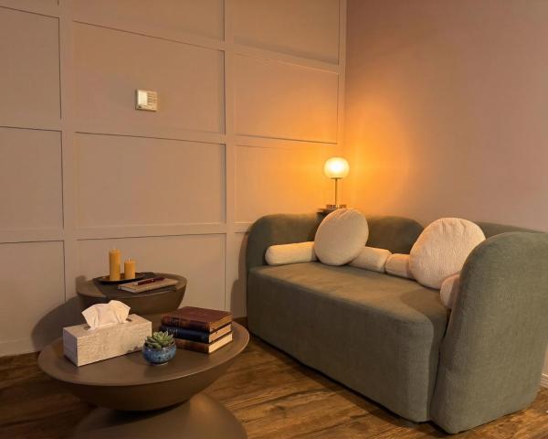 Centaurus Suites - BookMyStay, Забронировать  Исламабад Пакистан