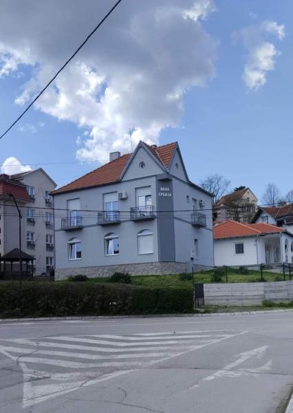 Vila Srbija, Забронировать  Отели Сокобаня с парковкой, Парковка