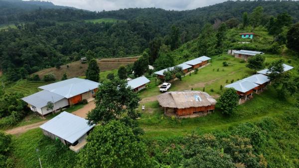 Hill Tribes Eco Lodges and Elephant Sanctuary, Забронировать  Ban Nong Khieo Чиангмай