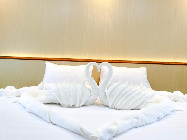 Aten hotel, Забронировать  Отели Южного Таиланда с парковкой, Парковка