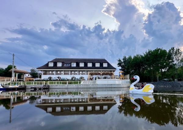 Pensiunea Bila, Забронировать  Отели Naipu 5 звезд, 5*
