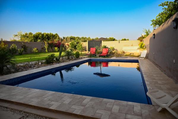 Villa Piscine Hammam vu sur les montagnes, Забронировать  Отели Tifrouine с бассейном, Бассейн
