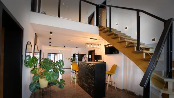 Landgasthof zur Leonie - Wirtshaus & Boutiquehotel, Забронировать  Reichenbach Бавария