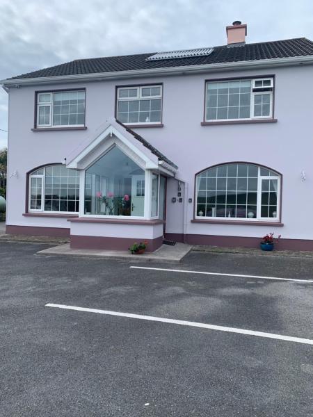 Brosnans' Dingle B&B