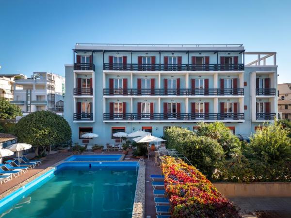Hotel La Playa