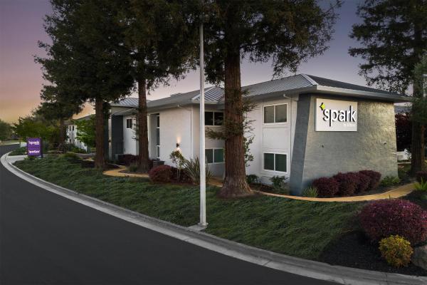 Spark by Hilton San Jose Airport