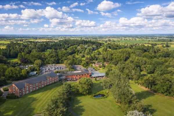 Macdonald Hill Valley Hotel, Spa & Golf Resort