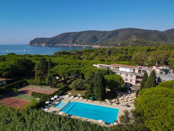 Hotel Club Lacona