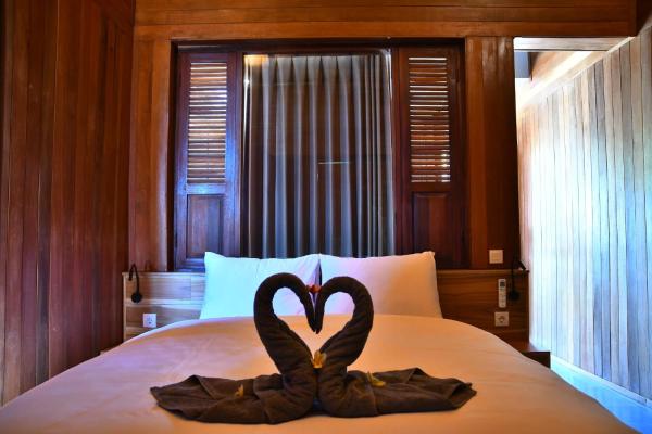 PutraLebah Amed Guest House