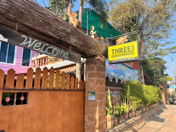Three J Guesthouse