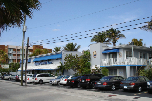 Captains Quarters Resort