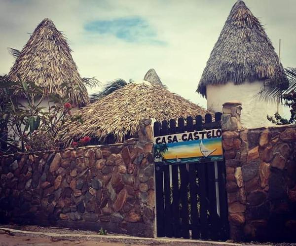 Pousada Casa Castelo Bed e Breakfast