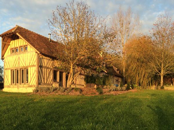 Loisellerie Cottages, Забронировать Апартаменты/квартира Ле-Ренуар Orne