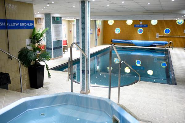 The Riviera Hotel & Apartments - Alum Chine, Забронировать Отель Отели Дорсет 3 звезды, 3*