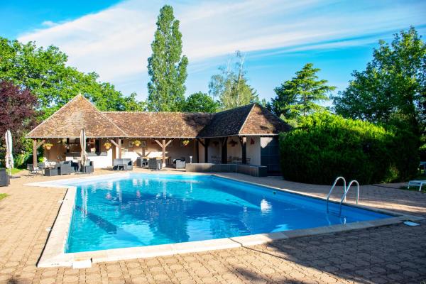 Le relais fleuri, Hôtel et restaurant Logis - Avallon