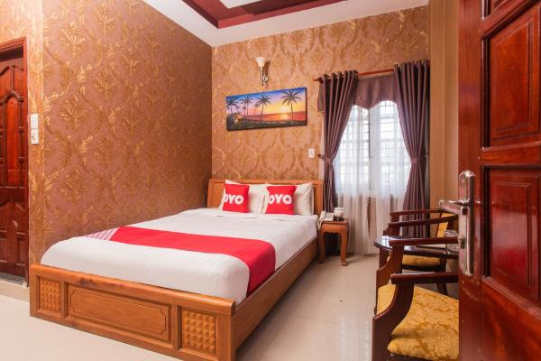 OYO 956 Hung Thinh Koreana Hotel