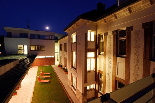 Hotel Sandor Pavillon