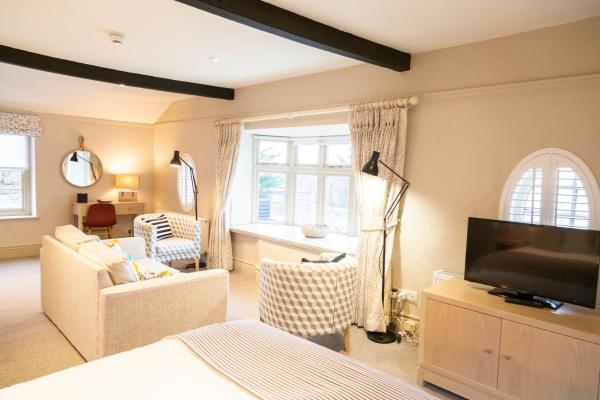 The White Horse Blakeney