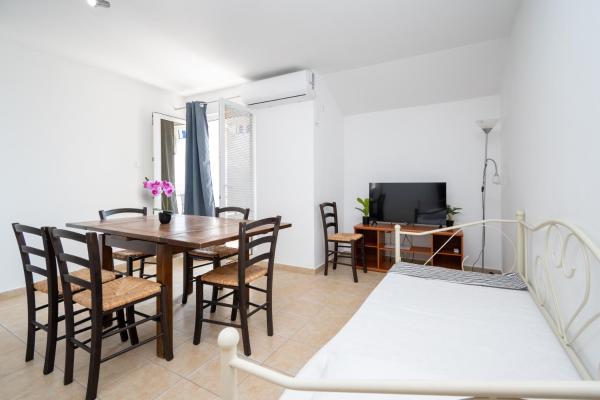 Apartment Zubovici 9365b